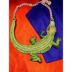 Gator Fans & Wildlife Lovers Must See Bold Gator Statement Necklace